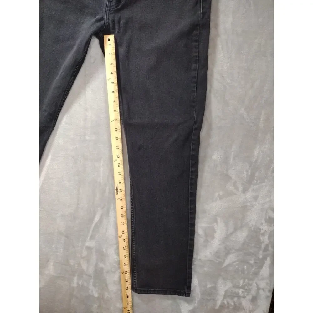 Levis product pair